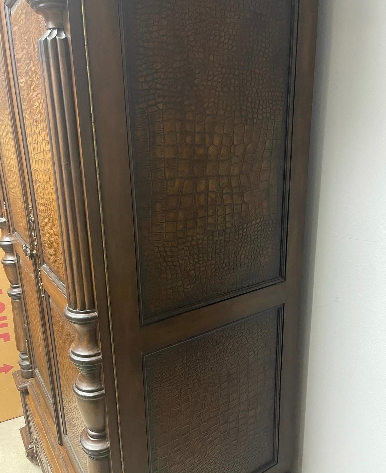 Pre Owned Beautiful Armoire / Entertainment Cabinet with Embossed Leather