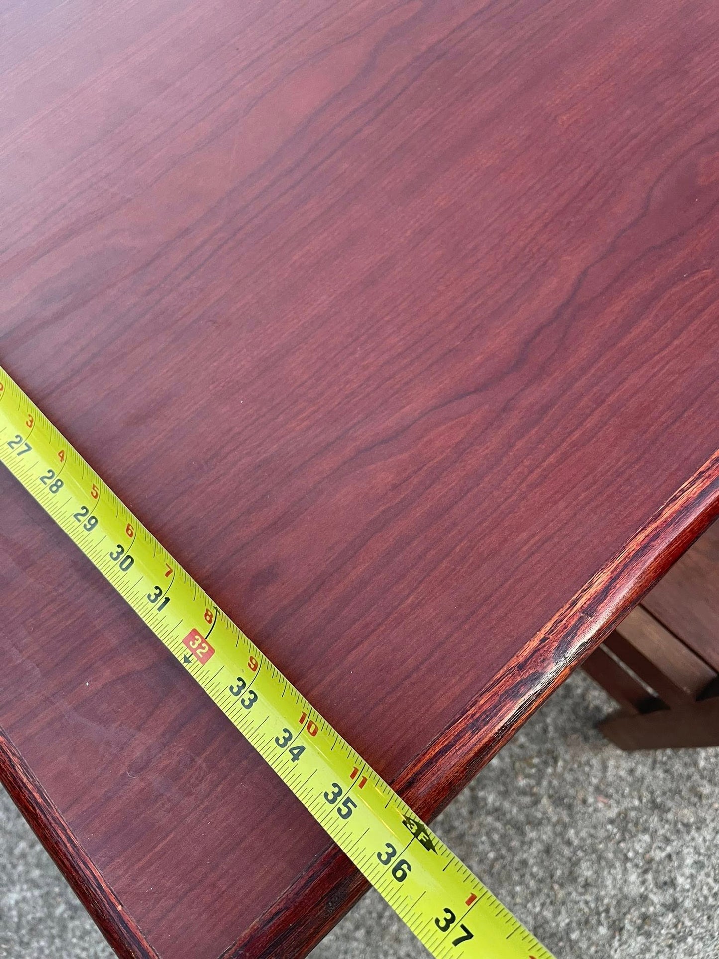 library tabel and 4 solid oak chairs