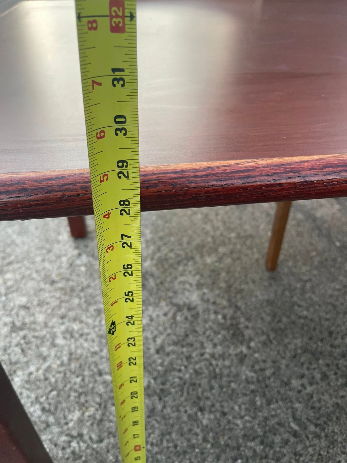 library tabel and 4 solid oak chairs